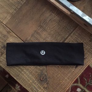 Black lulu headband great condition